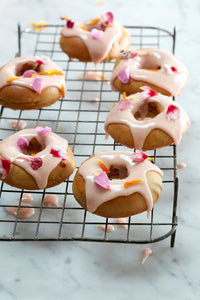 The FODMAP Friendly Kitchen Cookbook: 100 Easy, Delicious, Recipes for a Healthy Gut and a Happy Life