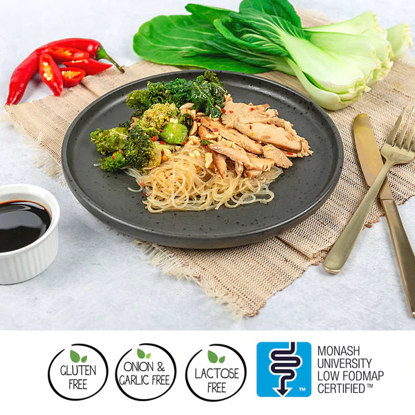 We Feed You Chicken & Green Vegetables w/ Rice Noodles & Peanuts (350g) - FROZEN VIC PICKUP