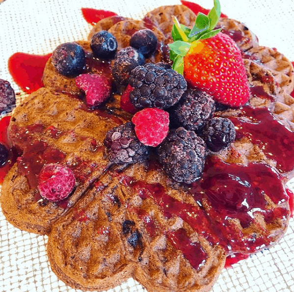 Natural Evolution Vanilla Pancake & Waffle Mix (389g)